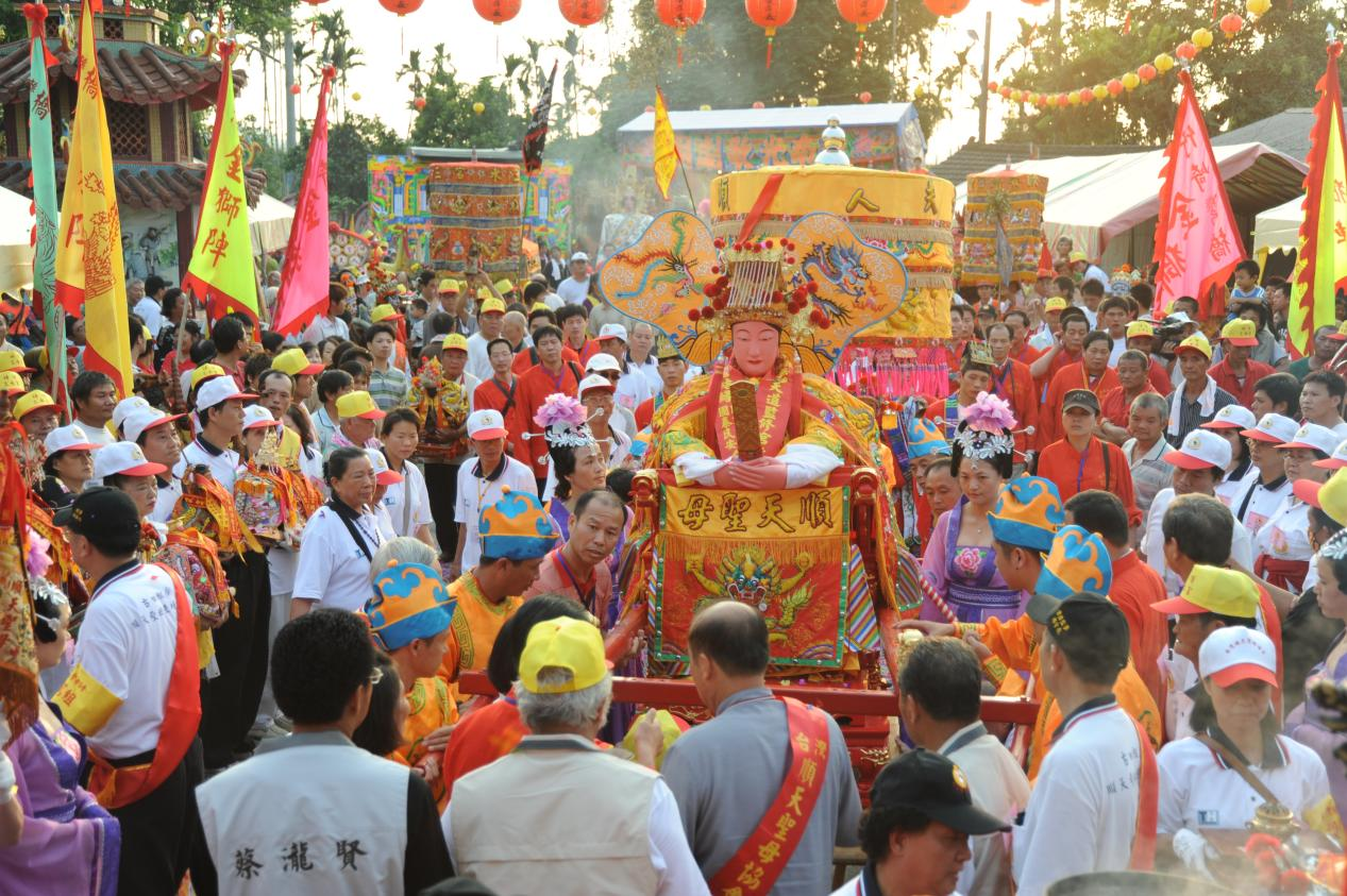 2009年，臨水宮祖廟順天圣母陳靖姑金身在臺灣巡游。蘇新金攝